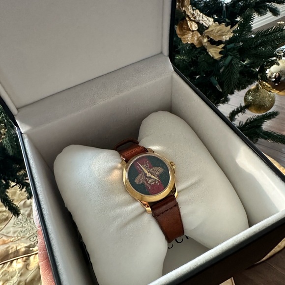 Authentic Gucci Watch - Picture 3 of 5